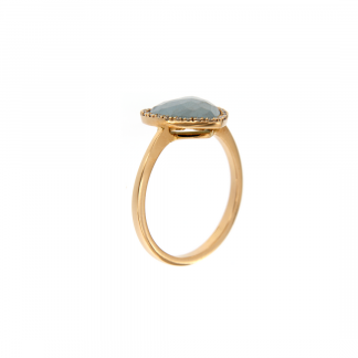 Anello in oro rosa 18kt con acquamarina milk taglio cuore cab sfaccettato e contorno in diamanti GVS1