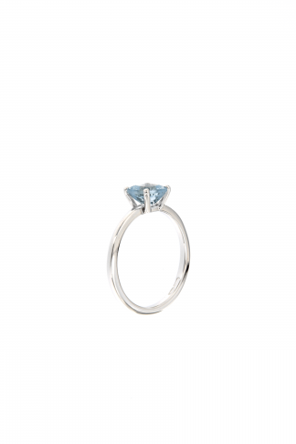 Anello in oro bianco 18kt con acquamarina antico 6mm