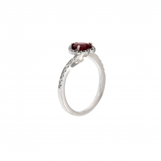 Anello in oro bianco 18kt con rubini taglio cuore 6mm e diamanti G VS1