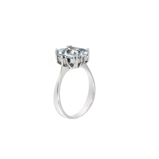 Anello in oro bianco 18kt con acquamarina ottagonale 9x7mm e diamanti GVS1