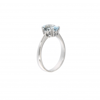 Anello in oro bianco 18kt con acquamarina ovale 9x7mm