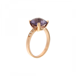 Anello in oro rosa 18kt con ametista antico brio 10x10mm e diamanti GVS1