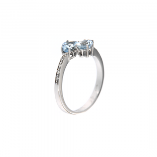 Anello in oro bianco 18kt con due acquamarina a goccia 7x5mm e diamanti GVS1