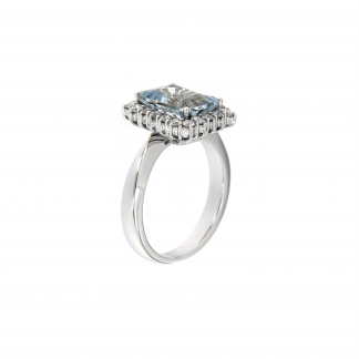 Anello in oro bianco 18kt con acquamarina ottagonale 10x8mm e diamanti GVS1
