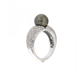 Anello in oro bianco 18kt con perla tahiti 9-9,5mm e diamnti GVS1