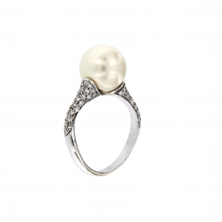 Anello in oro bianco 18kt con perla south sea e diamanti GVS1