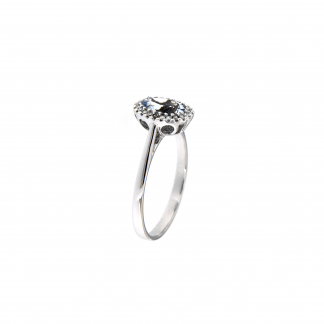 Anello in oro bianco 18kt con acquamarina ovale 7x5mm e diamanti GVS1