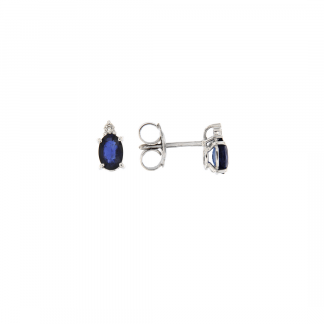 Orecchini in oro bianco 18kt con smeraldo taglio ovale 6x4mm e diamanti GVS1